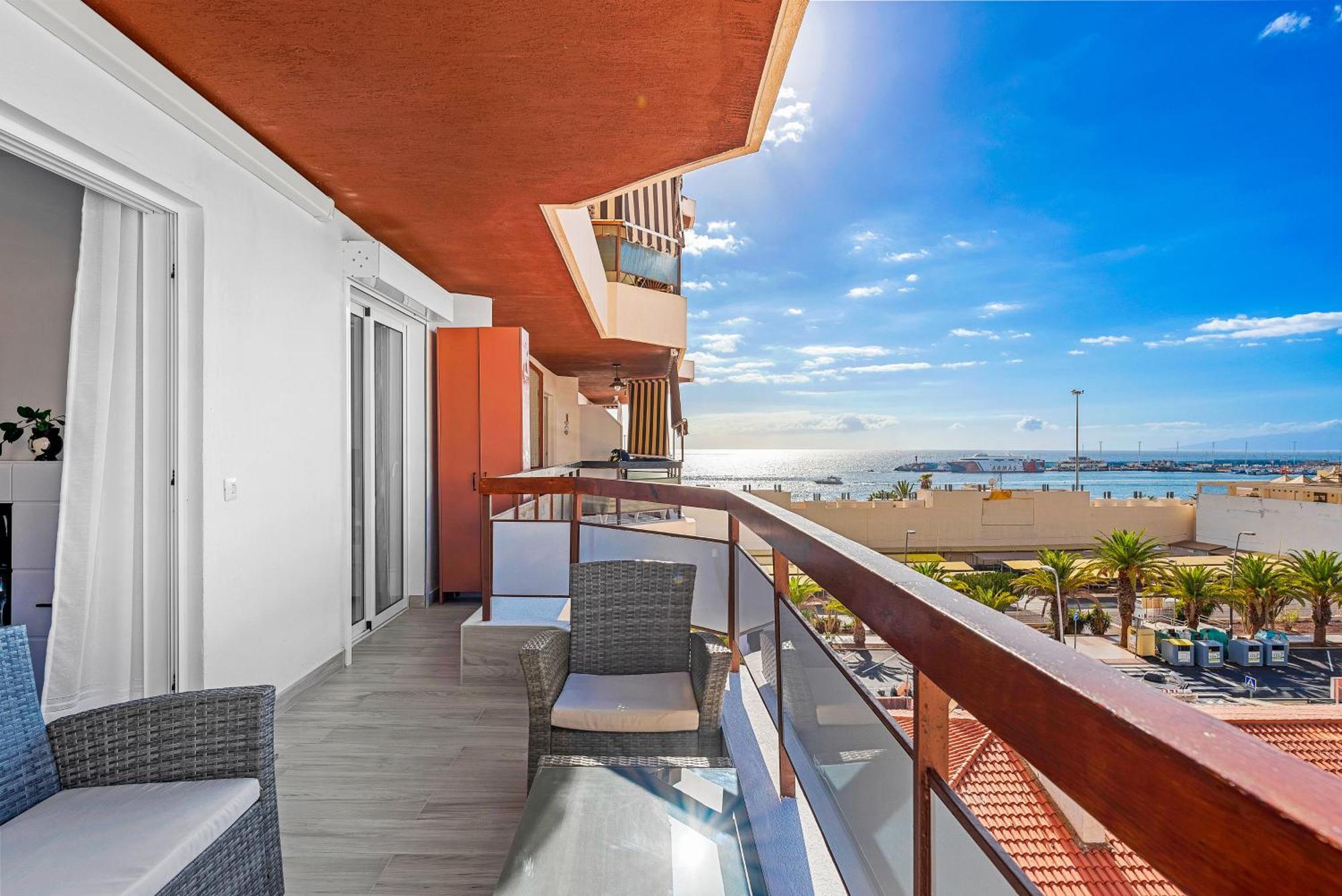Sasha Suite Tenerife Лос Кристианос Екстериор снимка